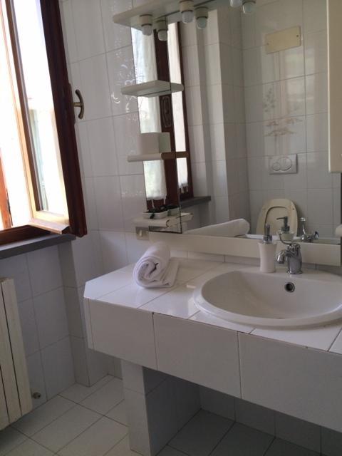 Brezza Affittacamere Montemarciano Room photo